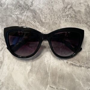 New & Unused Dolce and Gabbana DG6087 Sunglasses